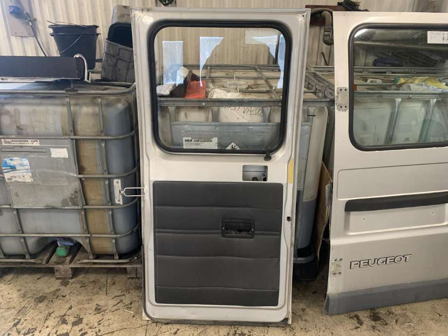 Dør høyre bak varebil til Peugeot Boxer 1995-2002 (Type I)  