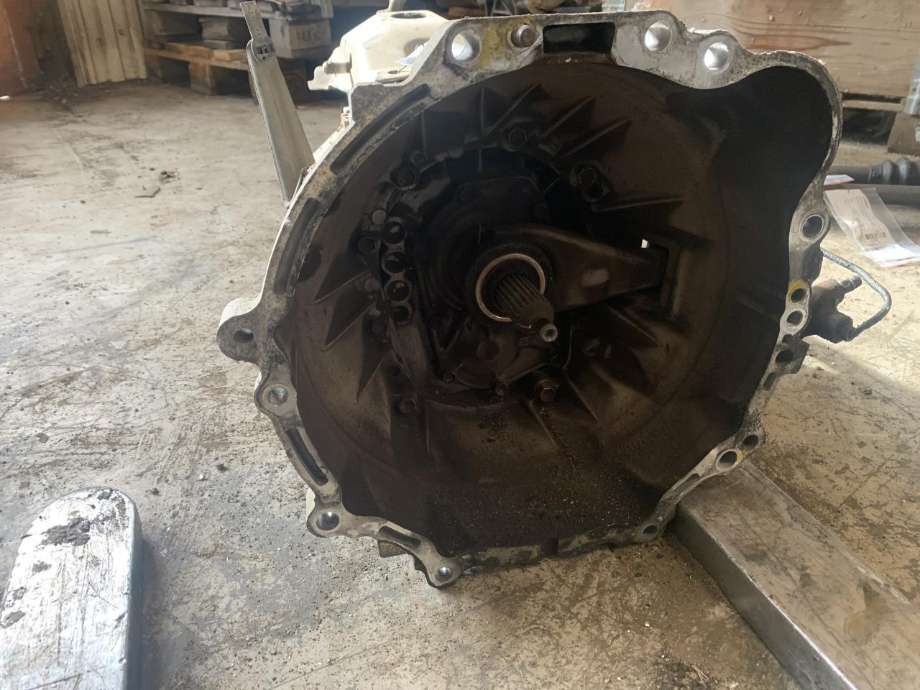 Girkasse manuell til Toyota Hiace 1996-2001 (Fase 1)  