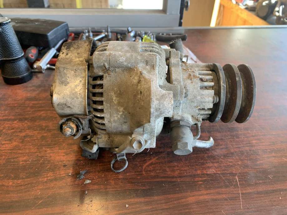 Dynamo diesel til Toyota Hiace 1996-2001 (Fase 1)  