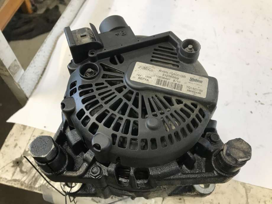 Dynamo diesel til Volvo V70 2007-2013 (Type III, Fase 1)  (VALEO|AV6N-10300-GB|31285659|)