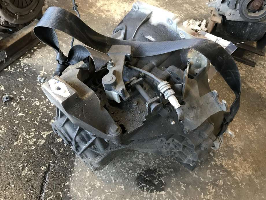 Girkasse manuell til Volvo V70 2007-2013 (Type III, Fase 1)  