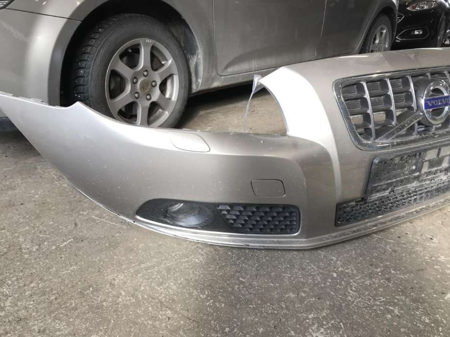 Støtfanger foran til Volvo V70 2007-2013 (Type III, Fase 1)  