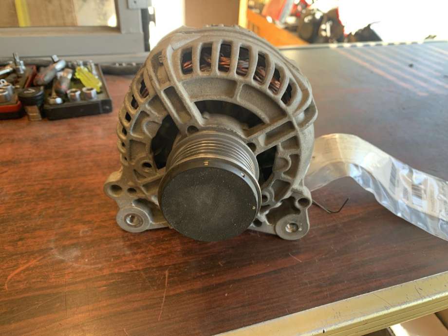 Dynamo diesel til VW Caddy, 2004-2010 (Type III, Fase 1)  