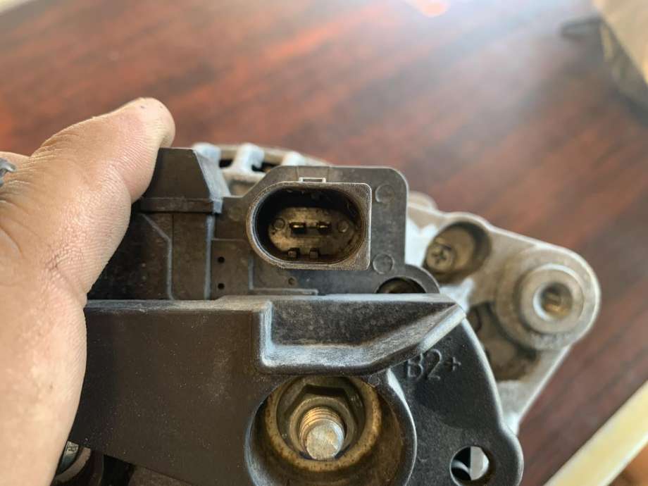 Dynamo diesel til VW Caddy 2004-2010 (Type III, Fase 1)  
