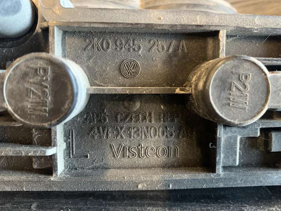 Baklykt venstre til VW Caddy 2004-2010 (Type III, Fase 1)  