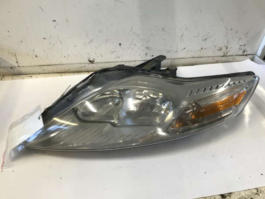 Frontlykt venstre halogen til Ford Mondeo, 2007-2010 (Type IV, Fase 1)  