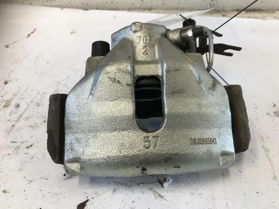 Bremsecaliper høyre foran til Audi A4, 2004-2008 (Type III) (B7) (B7) 