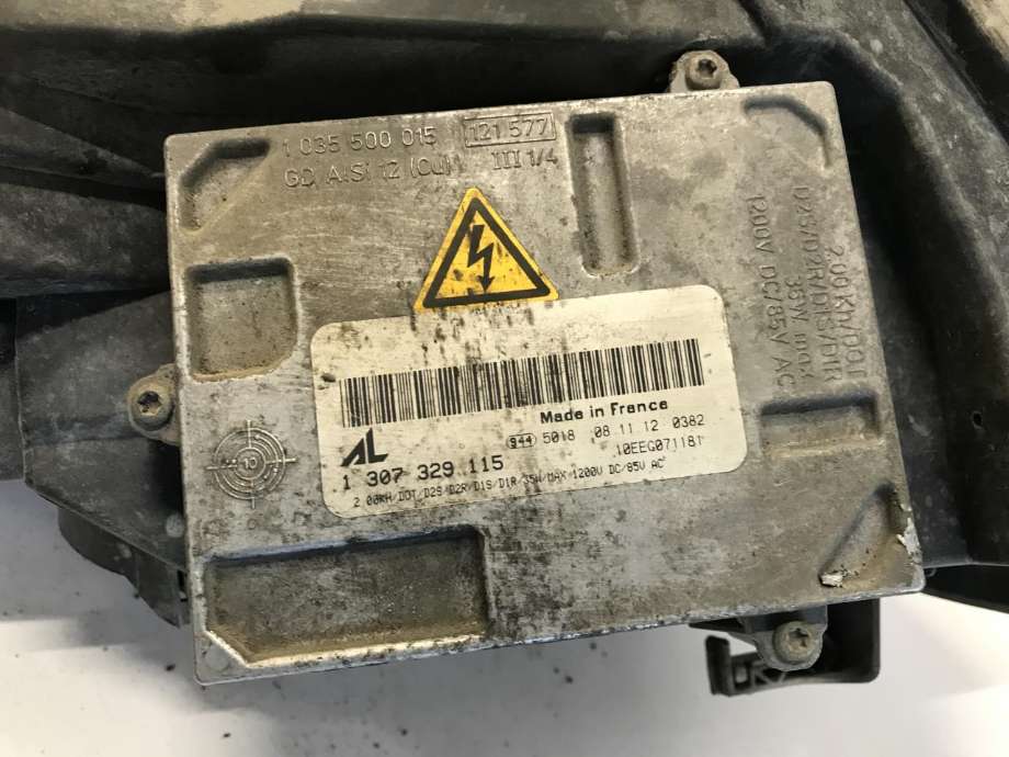 Frontlykt høyre xenon til Audi A4 2004-2008 (Type III) (B7) (B7) 