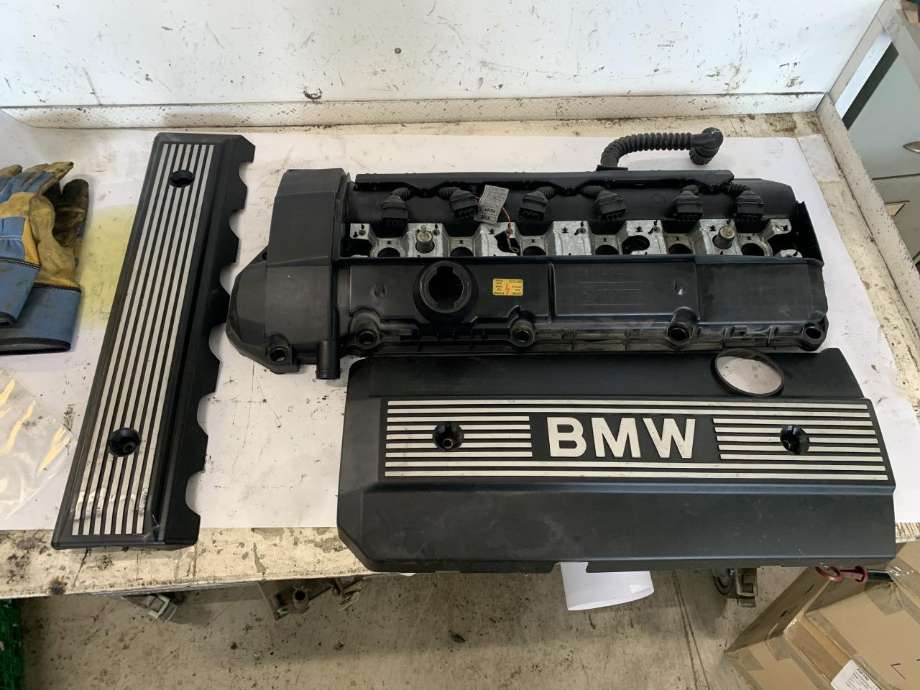 Toppdeksel, sylindertopp til BMW 5-Serie, 1996-2003 (E39) (E39) 