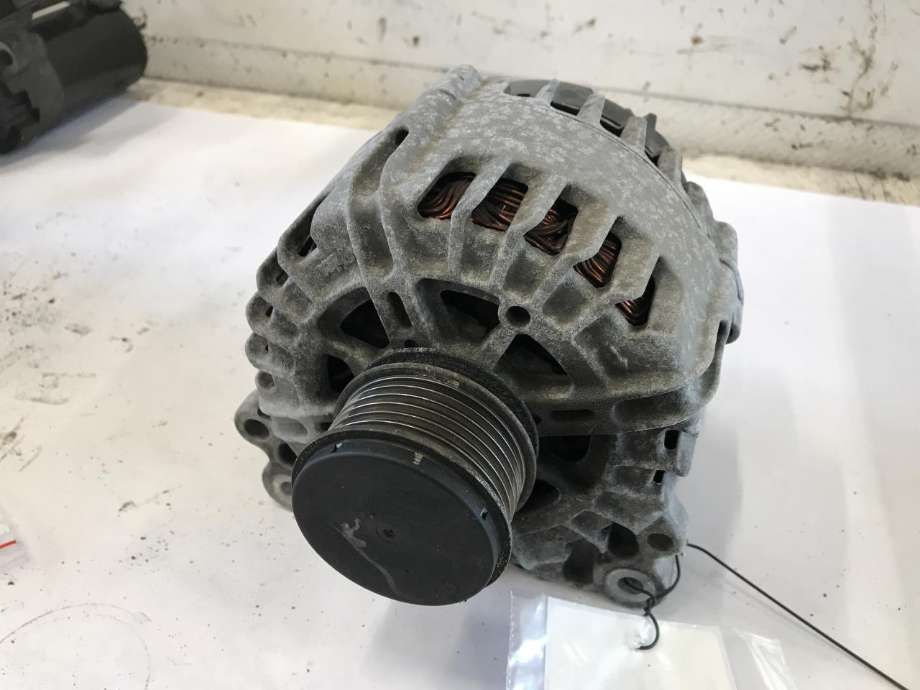 Dynamo diesel til VW Polo, 2009-2014 (Type V, Fase 1)  (VALEO|03P903023D)
