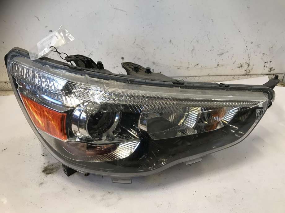 Frontlykt høyre xenon til Mitsubishi ASX, 2010-2019