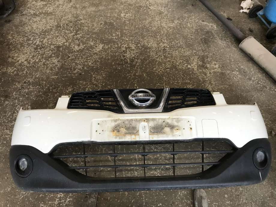 Støtfanger foran til Nissan Qashqai, 2010-2014 (Type I, Fase 2)