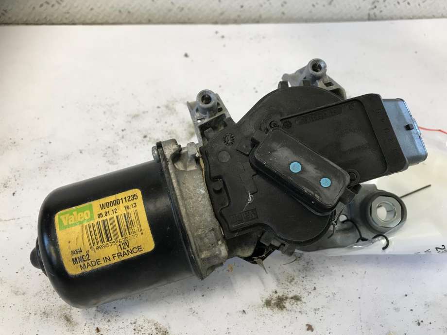 Viskermotor frontrute til Nissan Qashqai 2010-2014 (Type I, Fase 2)  (VALEO|54526611|28800JD900|)