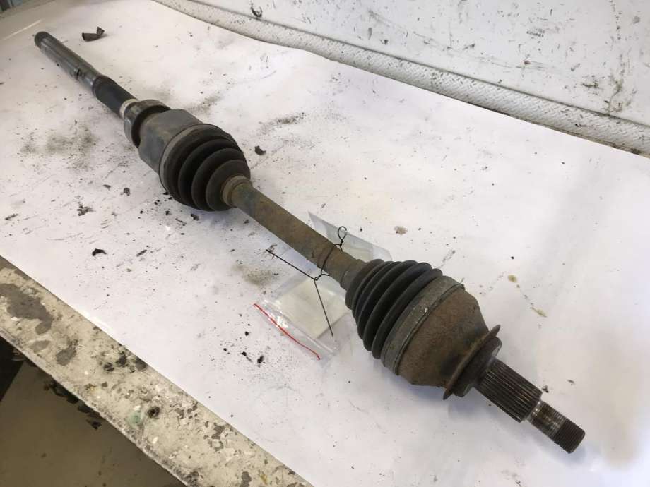 Drivaksel høyre foran, diesel/automat til Mazda CX-5, 2012-2017 (Type I)