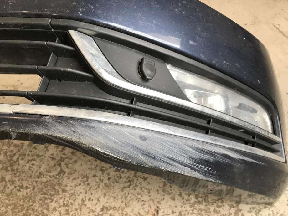 Støtfanger foran til VW Passat 2011-2015 (B7) (B7)
