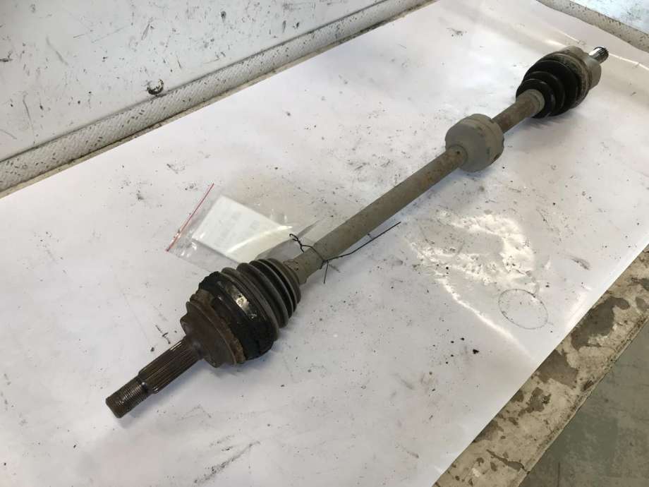 Drivaksel høyre foran, diesel/manuell til Toyota Yaris Verso, 1999-2007