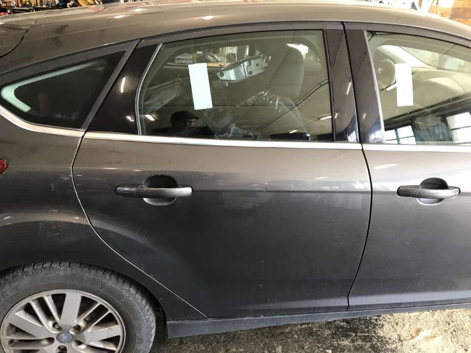 Dør høyre bak til Ford Focus, 2014-2018 (Type III, Fase 2)  