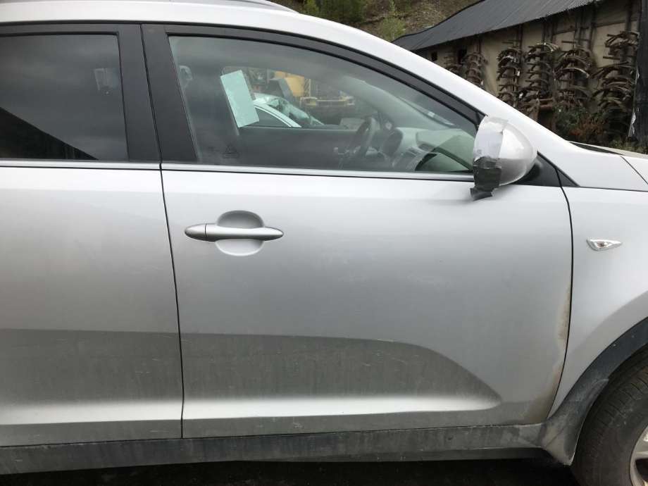 Dør høyre foran til Kia Sportage, 2010-2016 (Type III)
