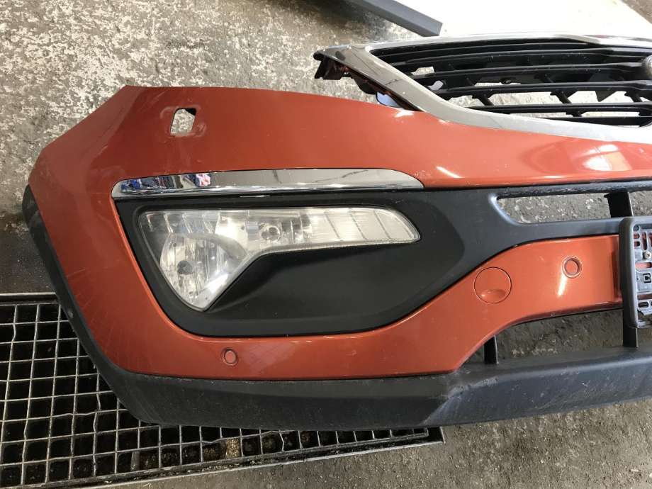 Støtfanger foran til Kia Sportage 2010-2016 (Type III)  