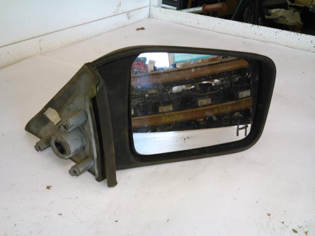 Speil høyre til Ford Granada 1982-1985  