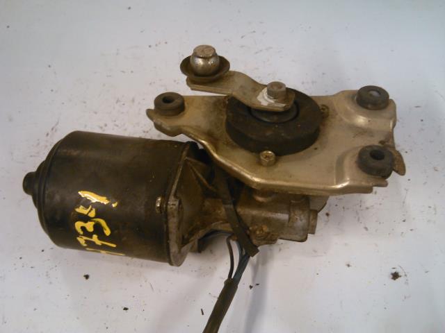 Viskermotor frontrute til Mazda 929, 1979-1991  