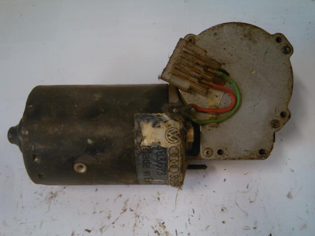 Viskermotor frontrute til VW Passat, 1989-1993 (B3) (B3) (357955113B)