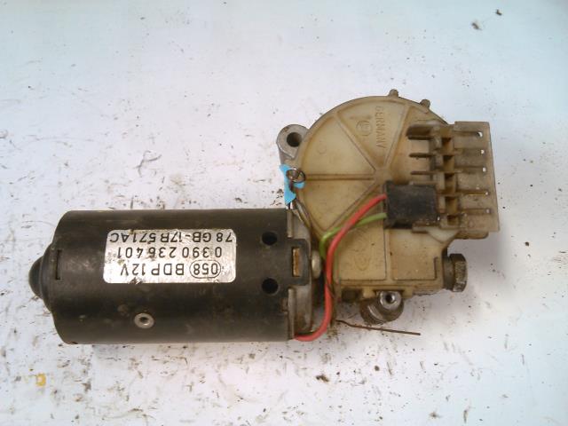 Viskermotor frontrute til Ford Granada 1978-1981  (78GB-17B571AC|)