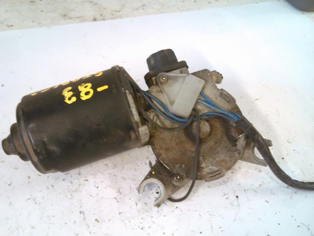 Viskermotor frontrute til Toyota Starlet, 1983-1984  