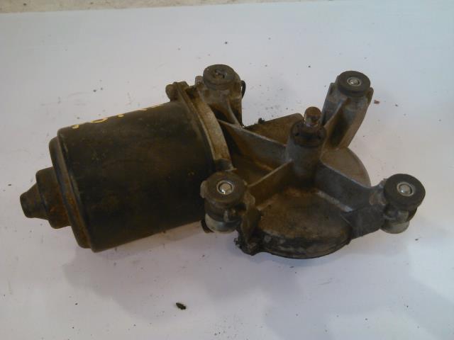 Viskermotor frontrute til Toyota Hiace 1983-1988  (85110-95J03|849100-0082|)