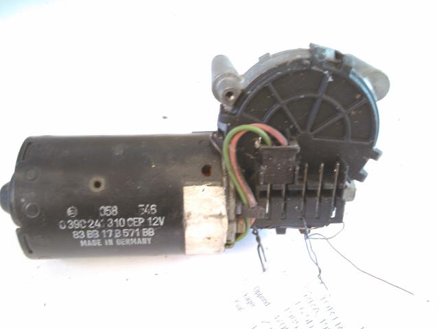 Viskermotor frontrute til Ford Sierra 1982-1987  (0390241310|83BB17B571BB|)