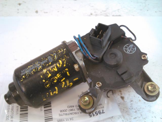 Viskermotor frontrute til Mitsubishi L300, 1987-2008  (MB488025)