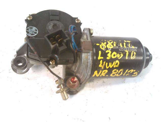 Viskermotor frontrute til Mitsubishi L300 1987-2008  (MB488025|849100-3072|)