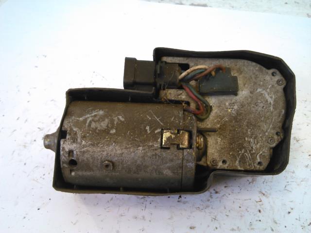 Viskermotor frontrute til Ford Transit 1986-1999  