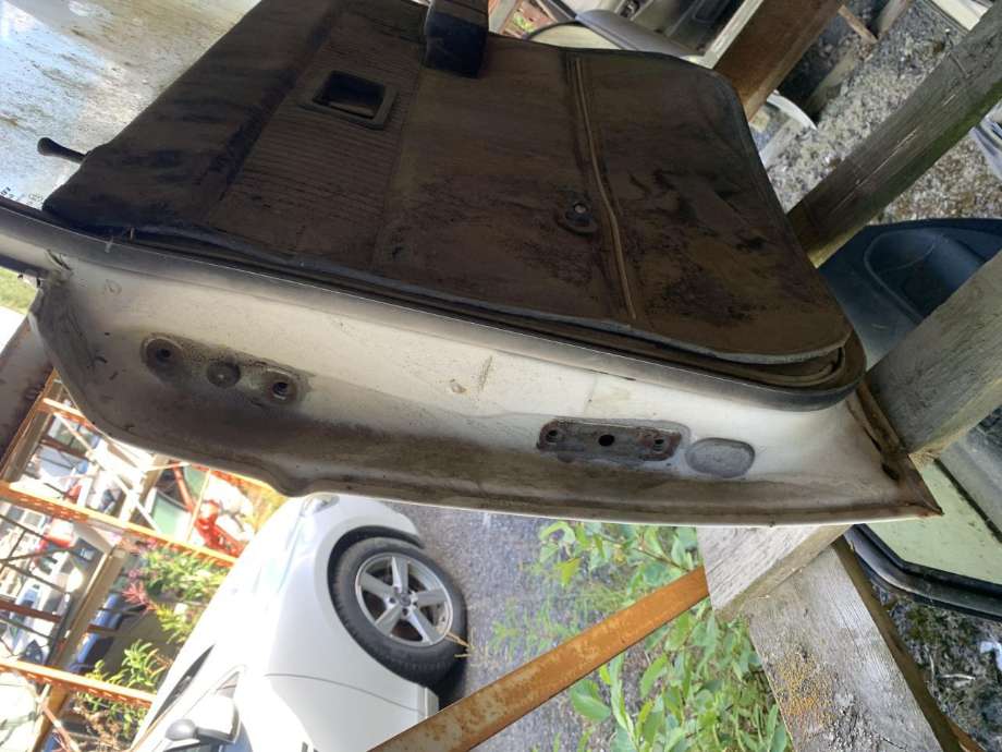 Dør høyre bak til Volvo 240 1981-1987