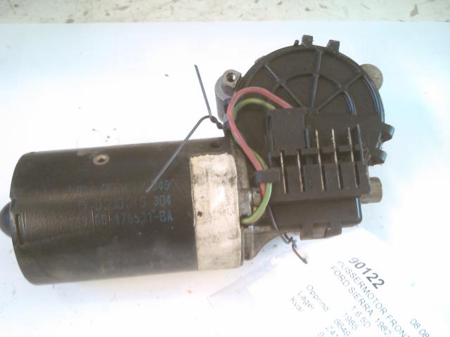 Viskermotor frontrute til Ford Sierra 1982-1987 (0390246304|83BB-17B571-BA|)