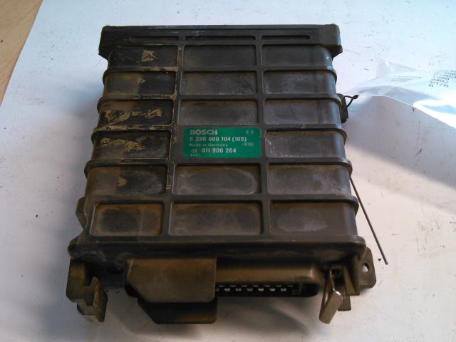 Styreenhet motor til VW Golf II, 1984-1991 (BOSCH|0 280 800 104)