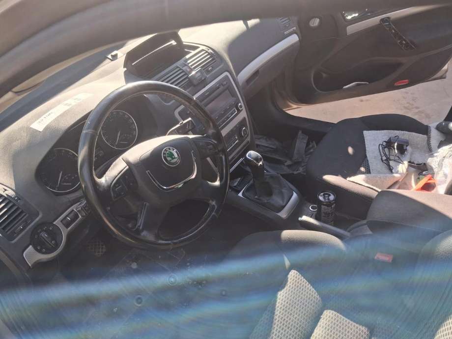 Škoda Octavia 2009-2013 (Type II, Fase 2) , Motorkode: CAY, Girkassekode: 