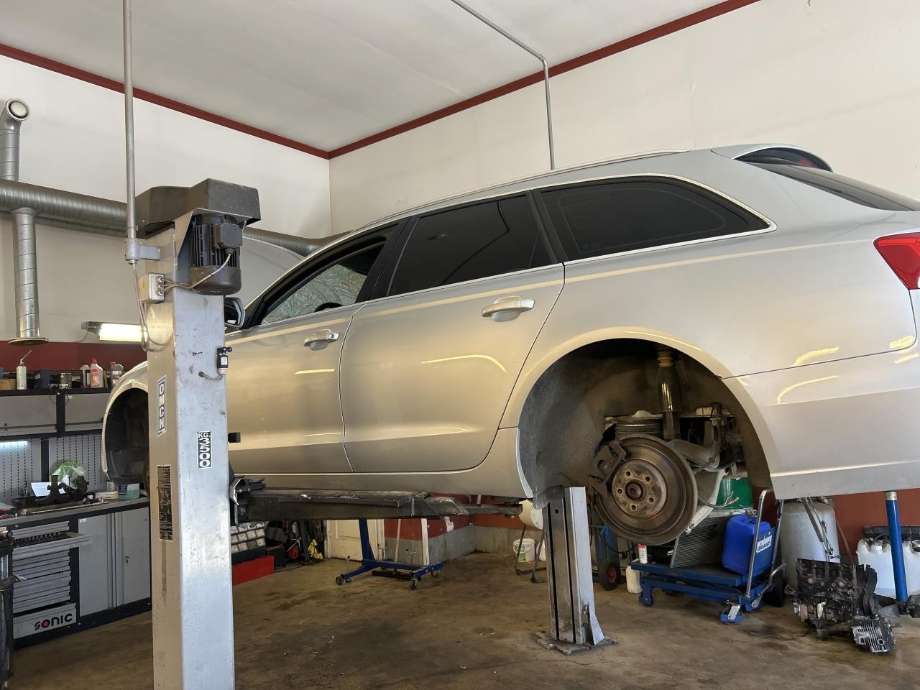 Audi A6, 2011-2014 (Type IV, Fase 1) (C7) (C7) , Motorkode: CLAA, Girkassekode: NPB