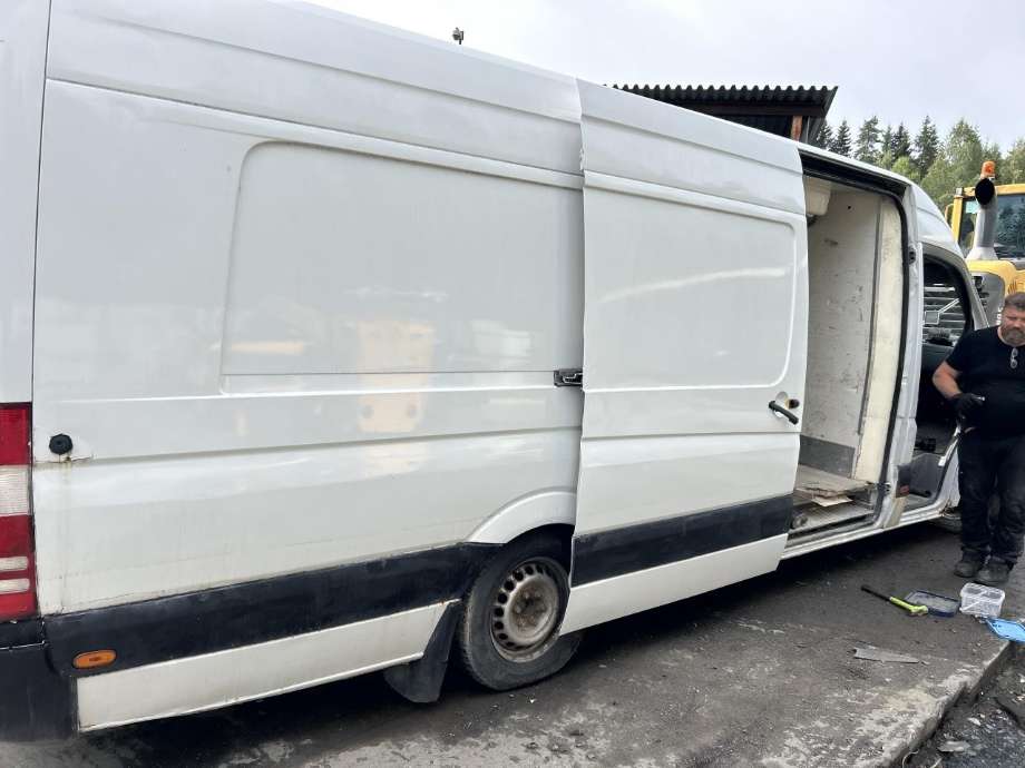 Mercedes Sprinter 2006-2013 (Fase 1) (906) delebil , Motorkode: 651957, Girkassekode: