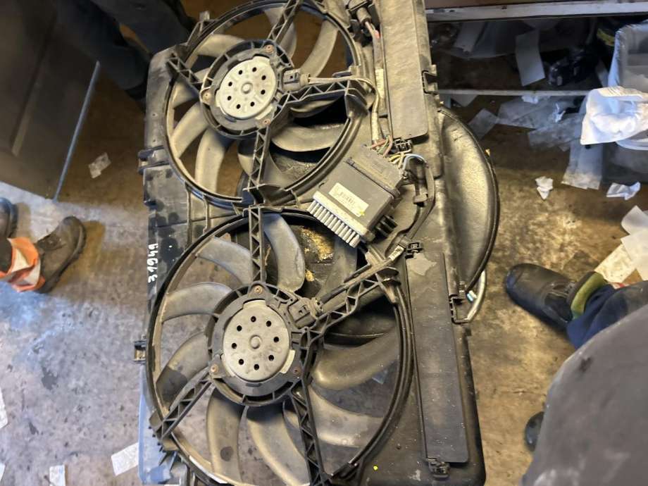 Kjølevifte elektrisk til Audi A6 2014-2018 (Type IV, Fase 2) (C7) (C7) (8K0959501G|)