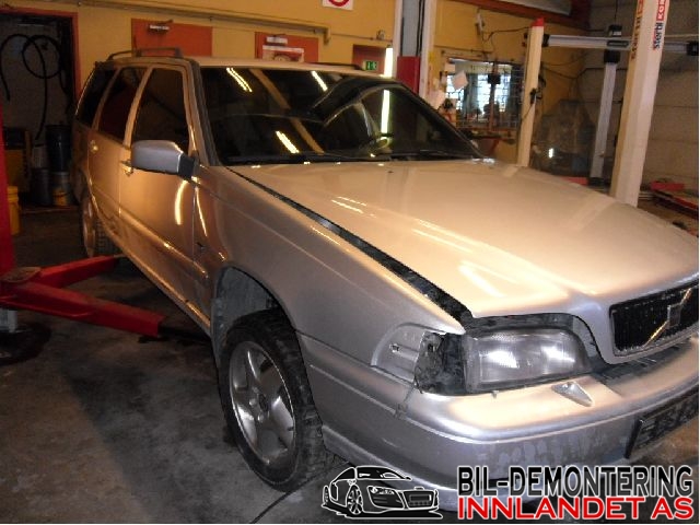 Volvo V70 (S70/XC70) 1997-2000 (Type I) , Motorkode: , Girkassekode: