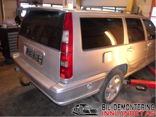 Volvo V70 (S70/XC70) 1997-2000 (Type I) , Motorkode: , Girkassekode: