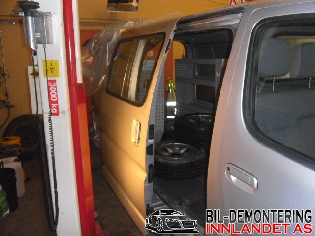Toyota Hiace 2007-2012 (Fase 3) , Motorkode: , Girkassekode: