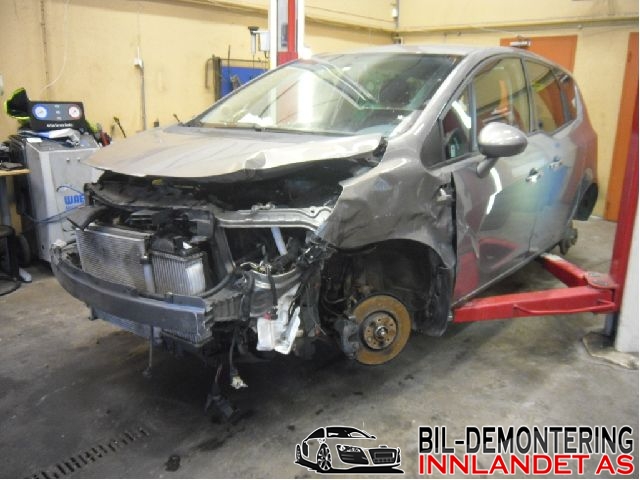 Opel Meriva B 2010-2017 , Motorkode: A17DT / LUB, Girkassekode: M36