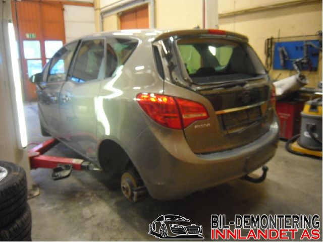Opel Meriva B 2010-2017 , Motorkode: A17DT / LUB, Girkassekode: M36