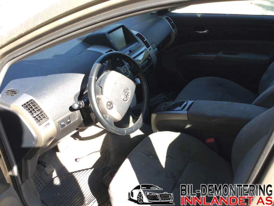 Toyota Prius 2004-2009 (Type II) (COMBI) (COMBI), Motorkode: 1NZFXE, Girkassekode: 3090047040