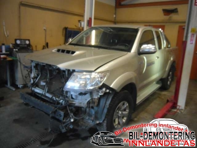 Toyota Hilux 2012-2016 , Motorkode: 19000-30770, Girkassekode: 33030-0K750