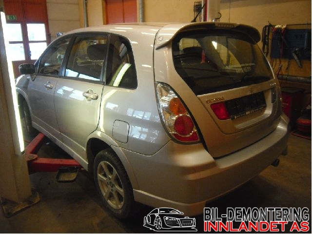Suzuki Liana 2004-2010 (Fase 2) , Motorkode: M16A, Girkassekode: AT