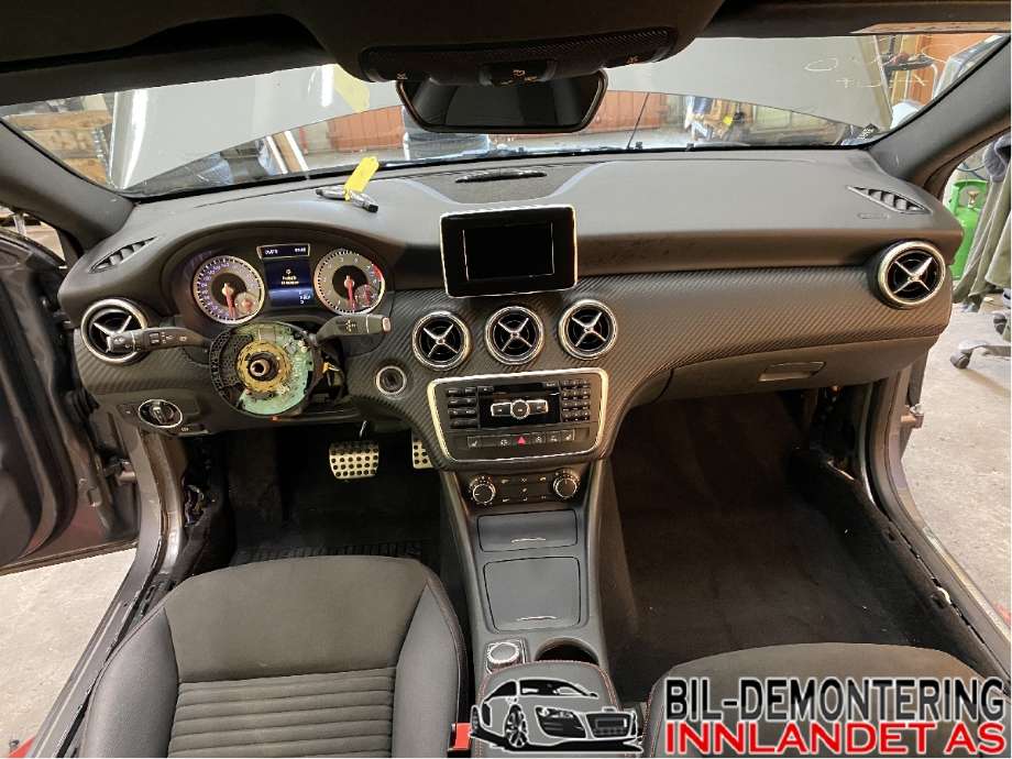 Mercedes A-Klasse 2012-2018 (W176) (W176), Motorkode: M270.910, Girkassekode: A 246 370 36 02