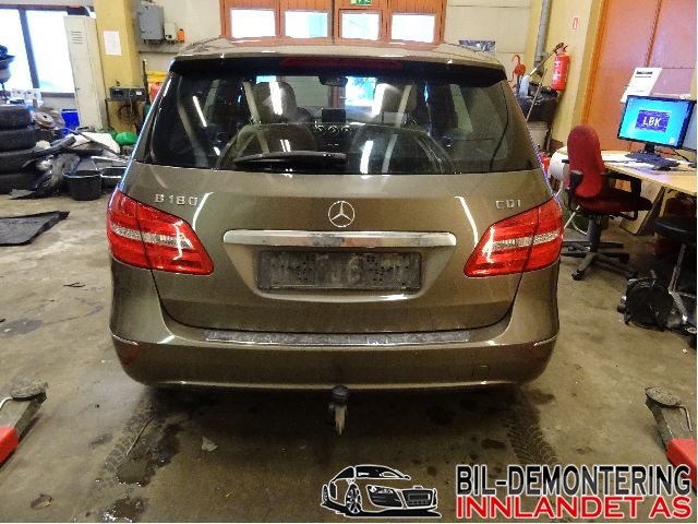 Mercedes B-Klasse 2011-2018 (W246) (W246), Motorkode: OM651.901, Girkassekode: 71164200496495